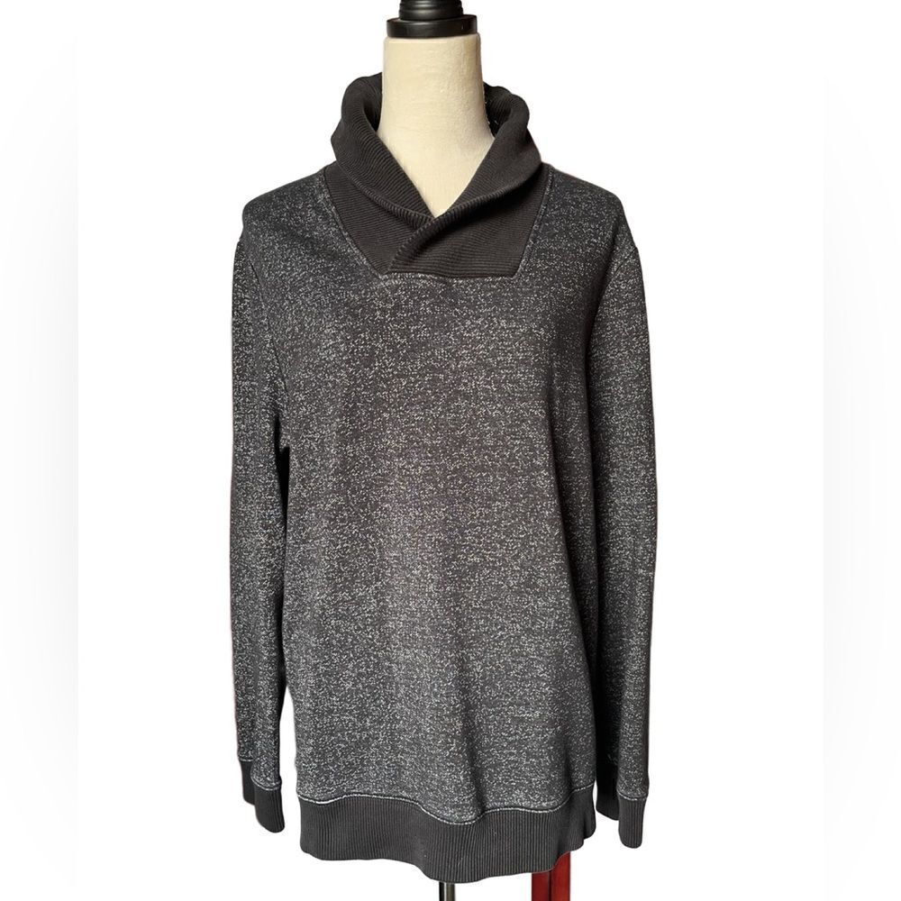H&M Men’s Black & White Designed Ribbed Shawl Collar Pullover Top (Large)